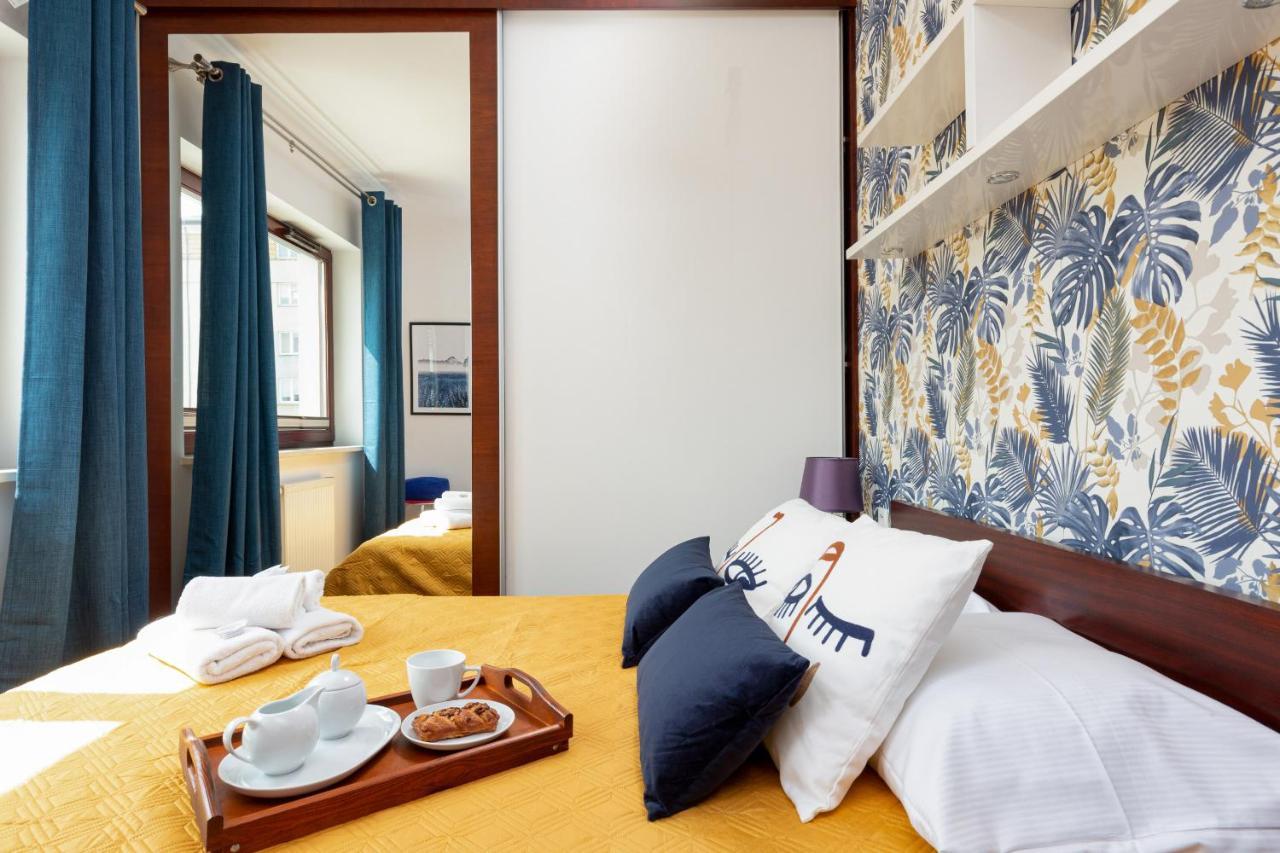 Spacious Suite With A Hammock And Terrace By Renters Prestige Warsaw Exterior photo